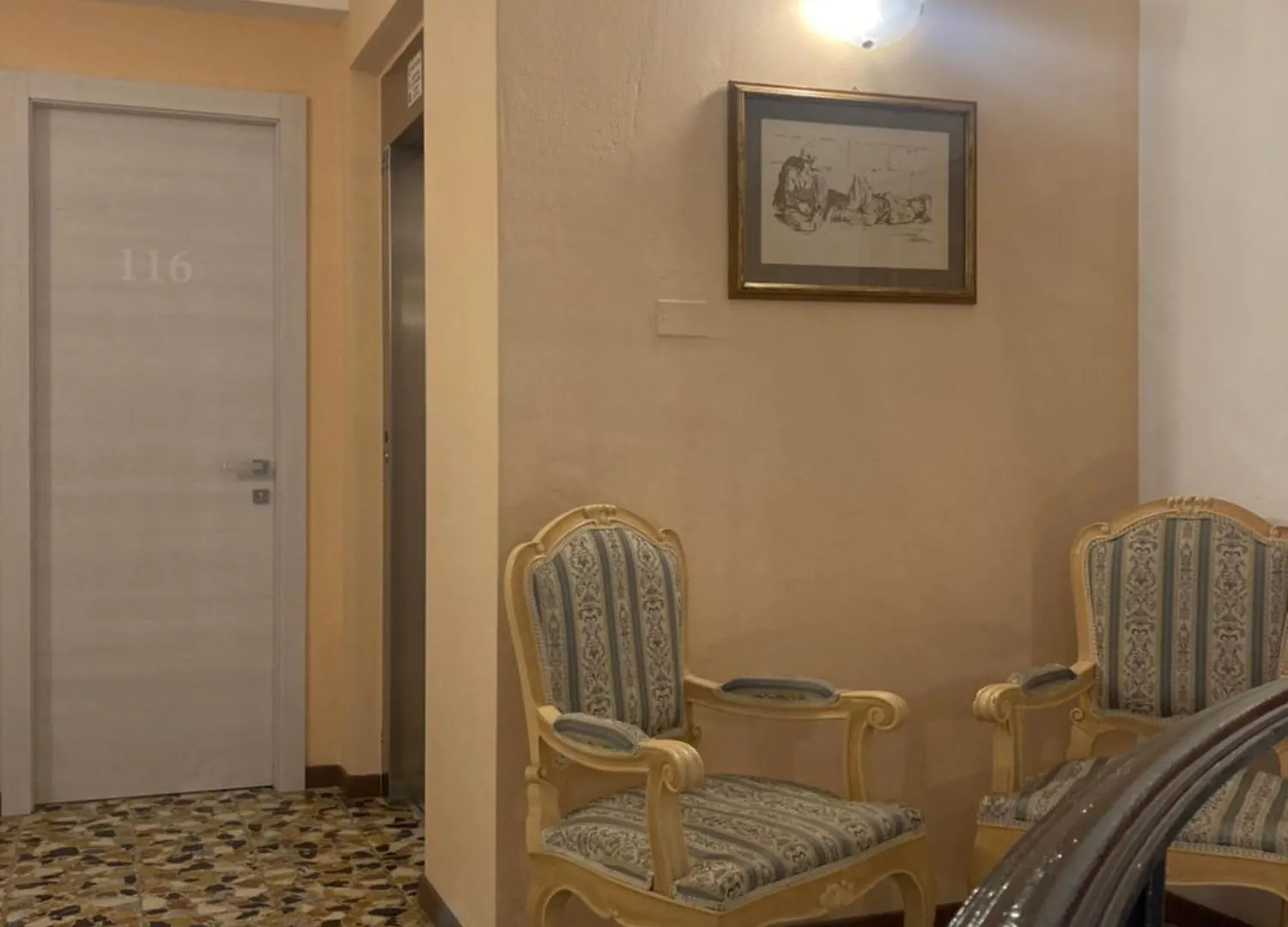 Hotel Villa Trieste Sirmione 2*,  Itália